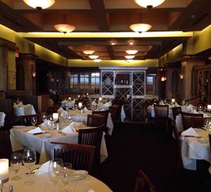 Ruth S Chris Steak House Downtown Austin Zomato Ruth Chris Steak House Mobile Are They Open Christmas 2021